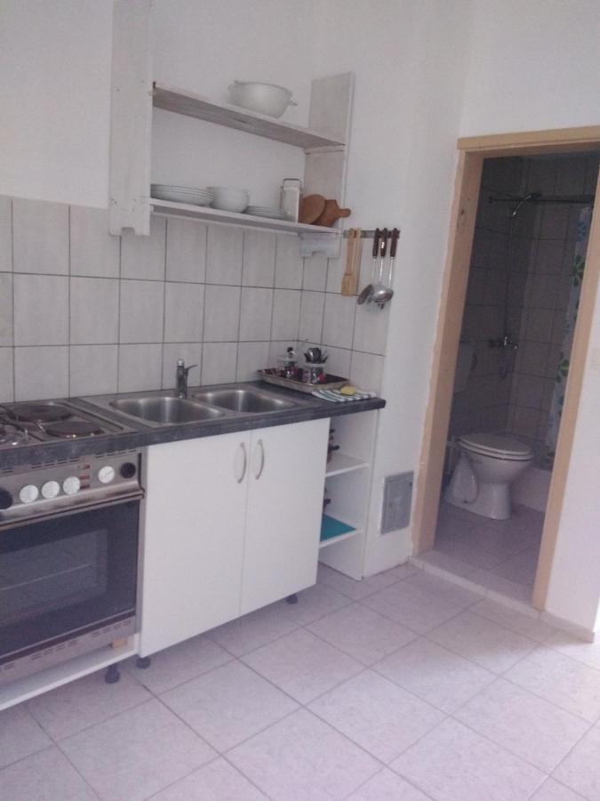 Apartment Zola Gornji Karin Exterior foto